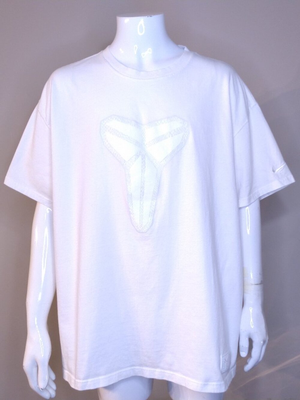 NIKE KOBE T Shirt GIANT SHEATH LOGO XXL 2XL MENS Kobe Bryant LAKERS Mamba